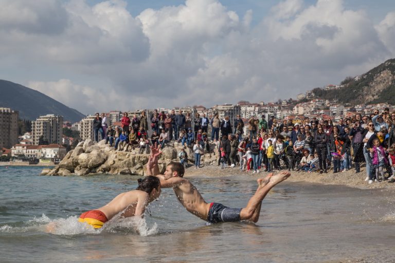 U Herceg Novom se igrao picigin, uz Gorana Karana (foto)