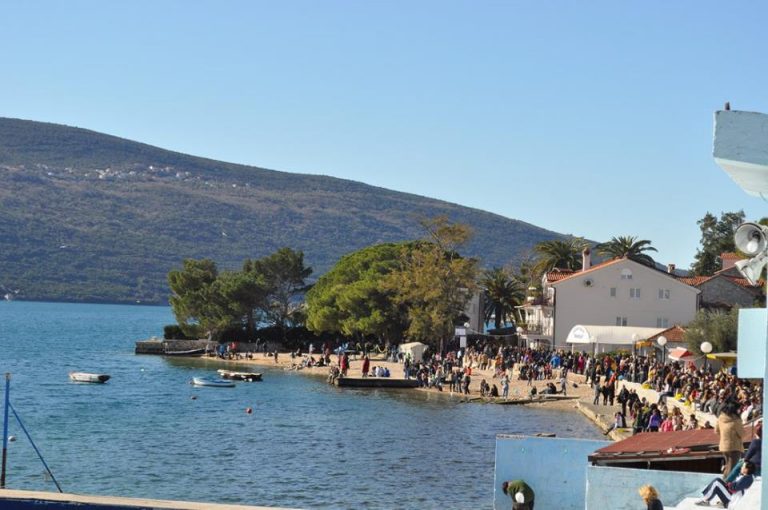 Program “Zemljo moja” u Baošićima povodom Dana nezavisnosti