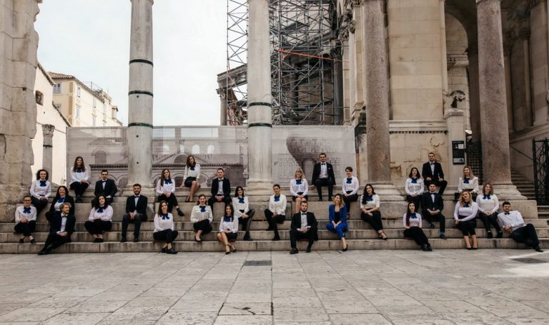 Najava – Koncert sjećanja na Olivera pod nazivom Moj galebe na KotorArt-u