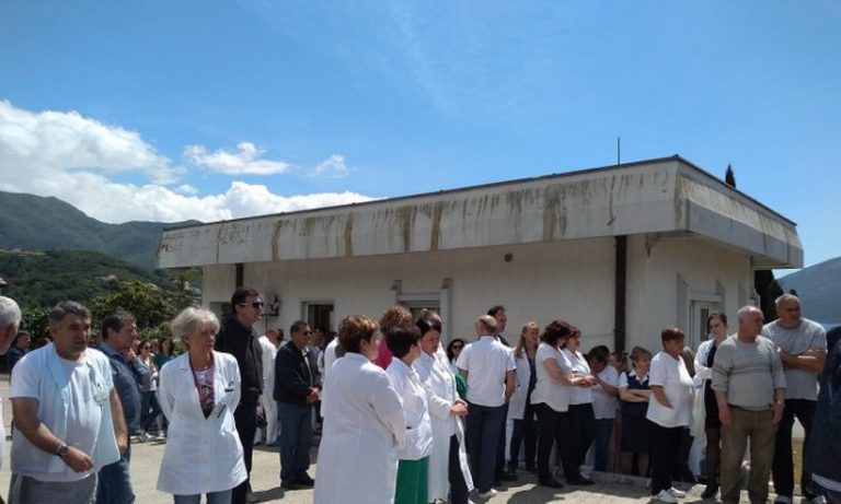 Počeli mirni protesti za očuvanje Bolnice Meljine