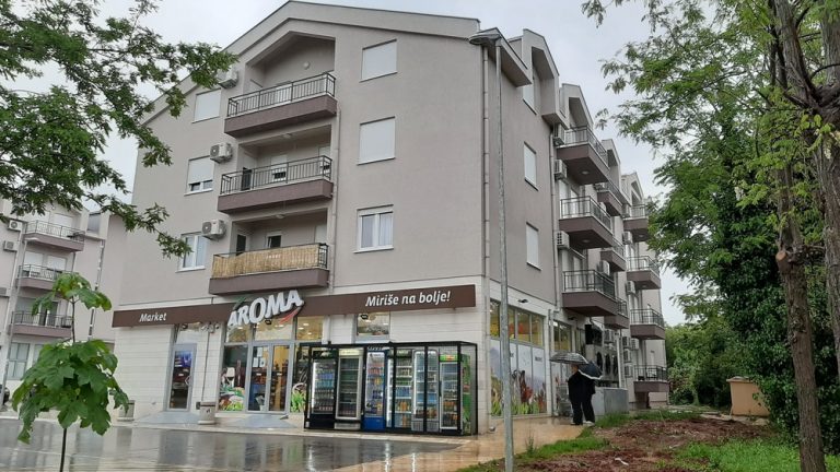 Nova zgrada za tivatske medicinare u Radovićima puna nedostataka, stanari negoduju