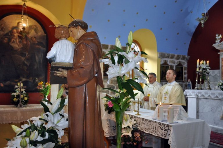 Proslavljen Sveti Anton – Svetac koji se posebno poštuje u Boki Kotorskoj