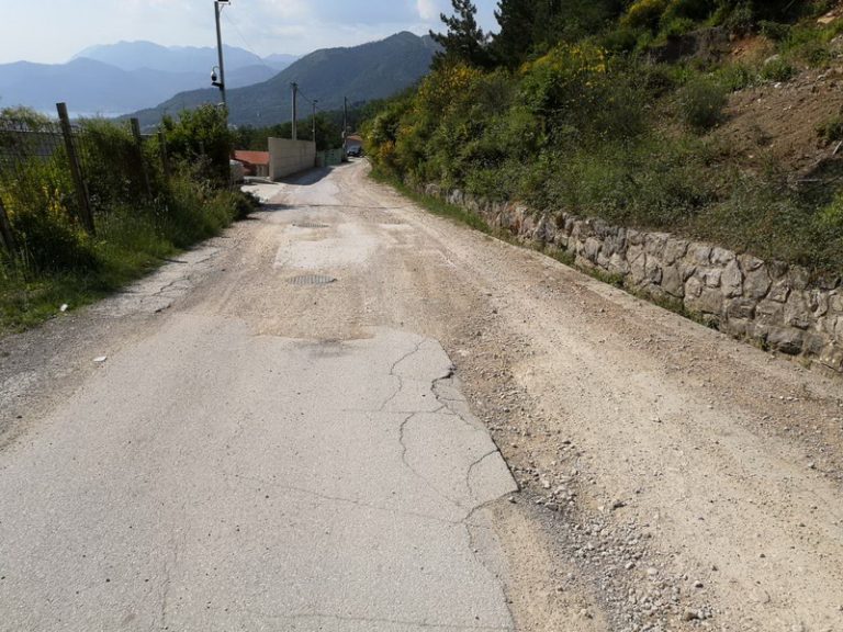 Kavačani vjeruju obećanju – asfalt stiže 23. juna