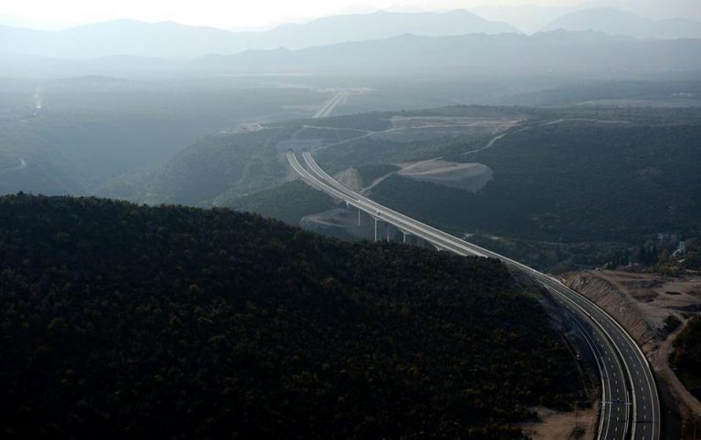 Nova dionica autoceste u Hercegovini smanjit će gužve i ubrzati promet prema luci Ploče