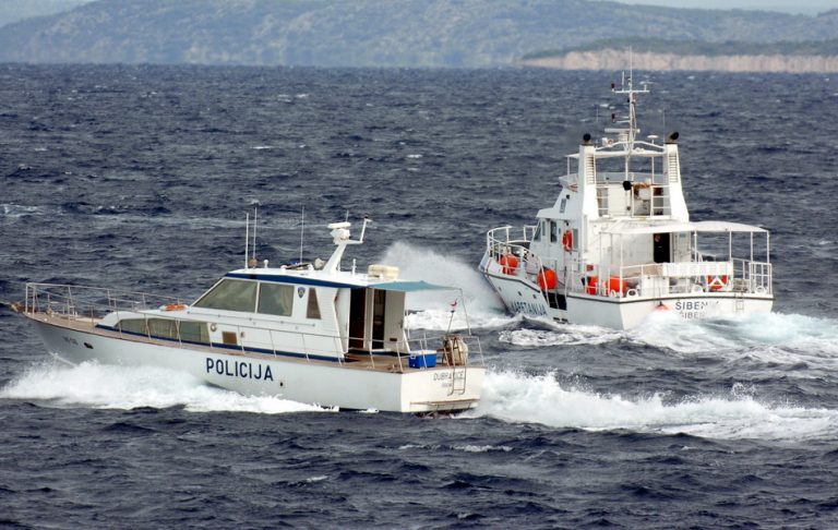 Od nautičara u svega nekoliko sati zaprimljeno više od 140 poziva u pomoć