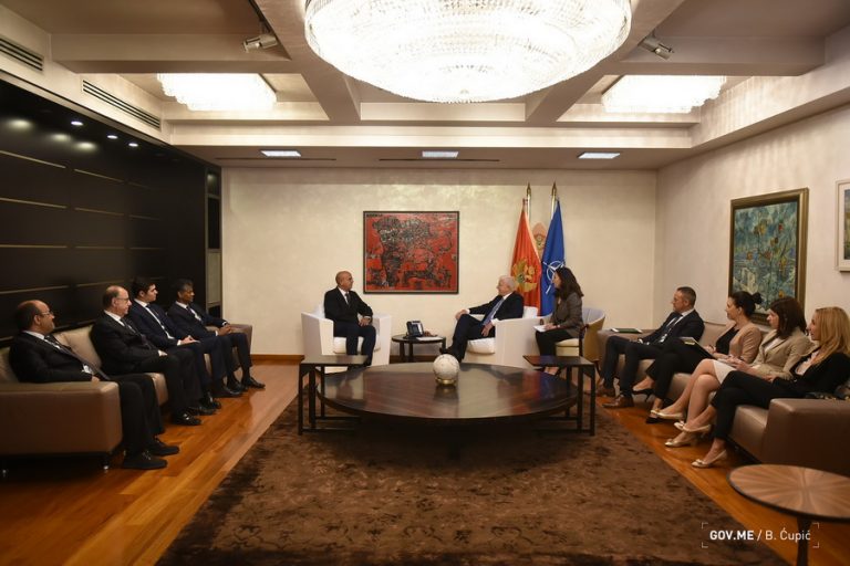 Gradiće rizort Ritz Carlton Montenegro u Herceg Novom