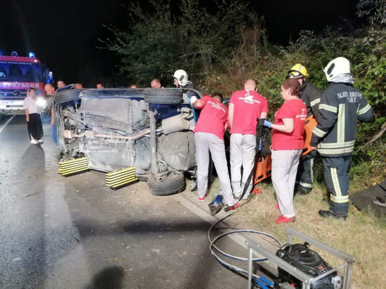 Saobraćajna nesreća na putu prema Radovićima