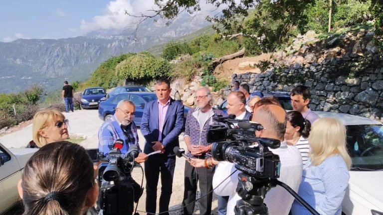 Betoniranjem puta od naselja Rujevo do Obalice iznad Zelenike otvoraju se vrata za razvoj zaboravljenog zaleđa…