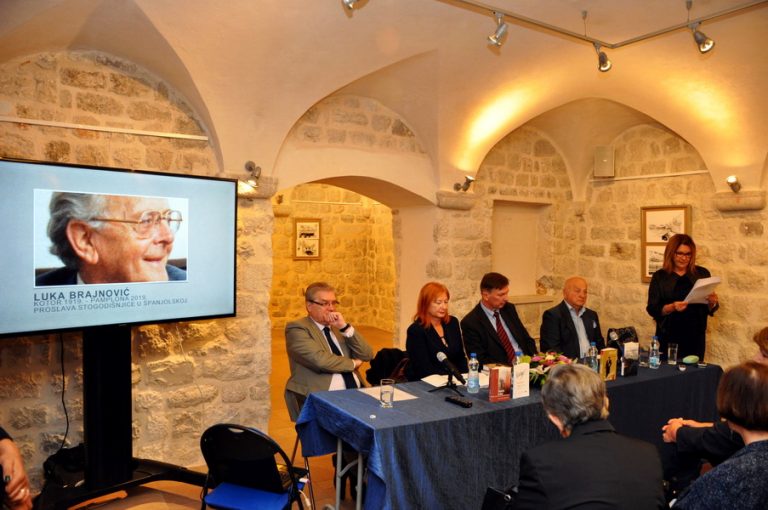 Kotor – Književno-znanstveni kolokvij u povodu 100. obljetnice rođenja književnika i novinara Luke Brajnovića