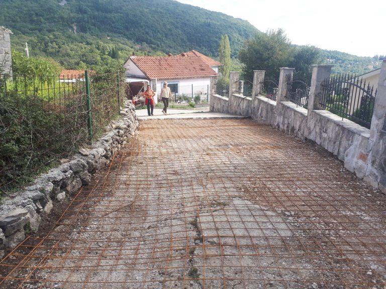 Herceg Novi – završena druga faza proširenja puta prema Bjelskoj Vali, u toku radovi u Mojdežu