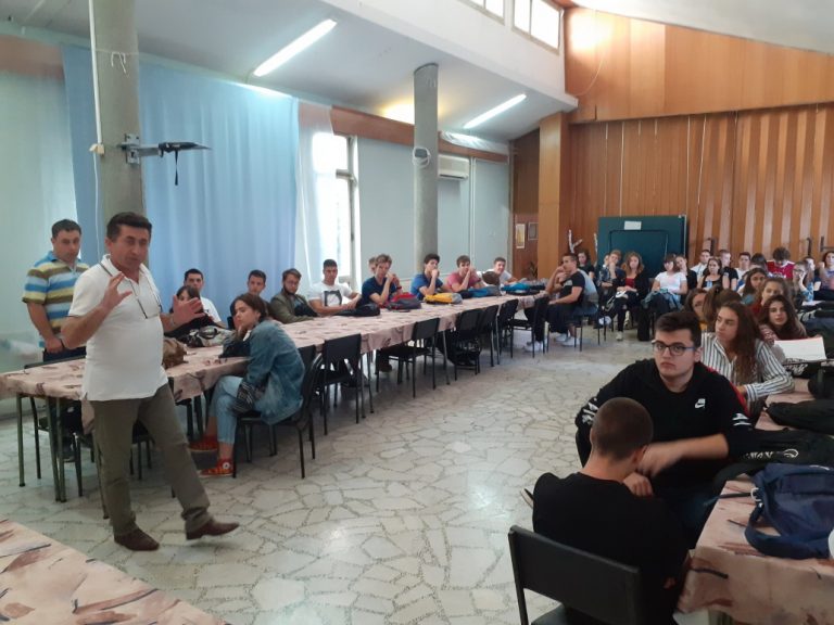 CDPR – održali predavanje o štetnosti pušenja za maturante SMŠ „Ivan Goran Kovačić”