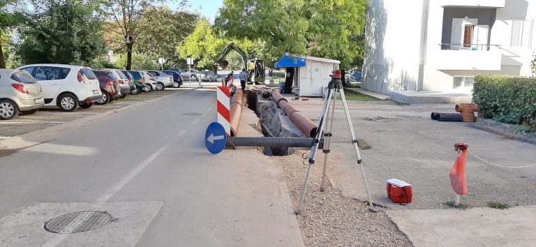 Tivat –  prvo asfaltiraju, pa onda prekopavaju ulice