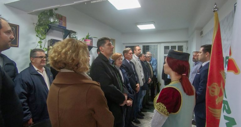 Crnogorska: Emancipatorske građanske partije razvlašćuju DPS u Tivtu