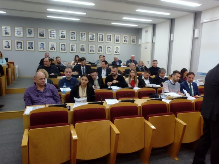 Dio vladajuće većine u SO Herceg Novi osudila Zakon o slobodi vjeroispovijesti