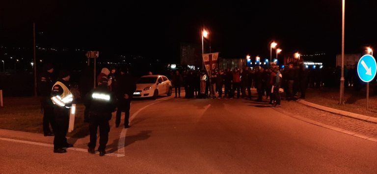 Blokirali raskrsnicu na Jadranskoj magistrali Kotor-Tivat-Budva-Radovići