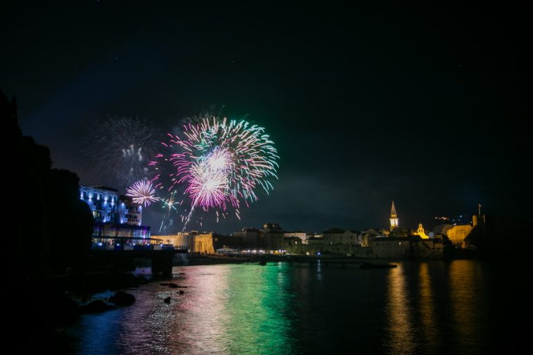 Budva – uživajte u brojnim sadržajima koje nudi Božićna pjaceta