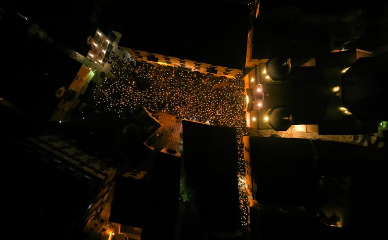Protestna šetnja ulicama Kotora (foto dronom)