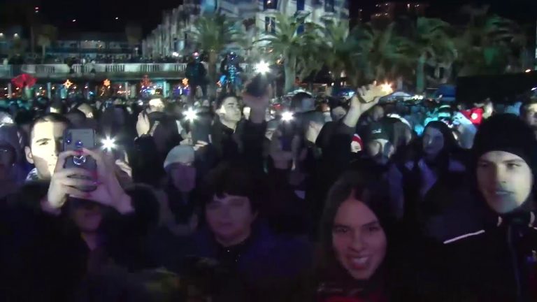 Budva – desetine hiljada ljudi dočekalo Novu godinu uz Čolića