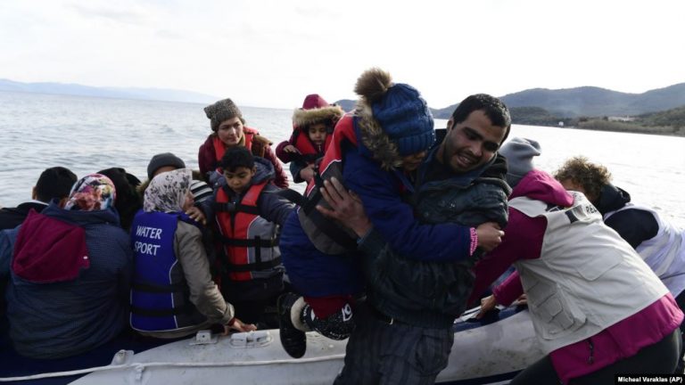 Stotine migranata idu ka EU, Turska ih ‘neće zaustavljati’