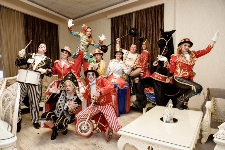Najbolje maske Kremenko i Kamenko i Cirkus za dešpet