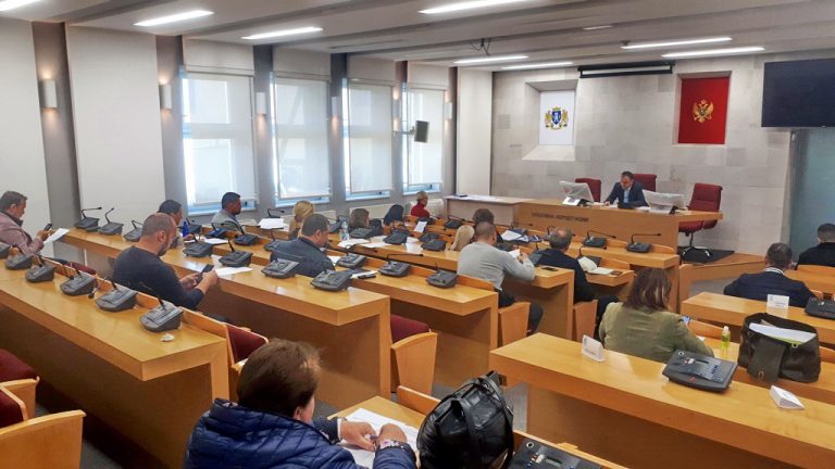 Situacija u Herceg Novom dobra i pod kontrolom, za karantin određen Sportski centar Igalo