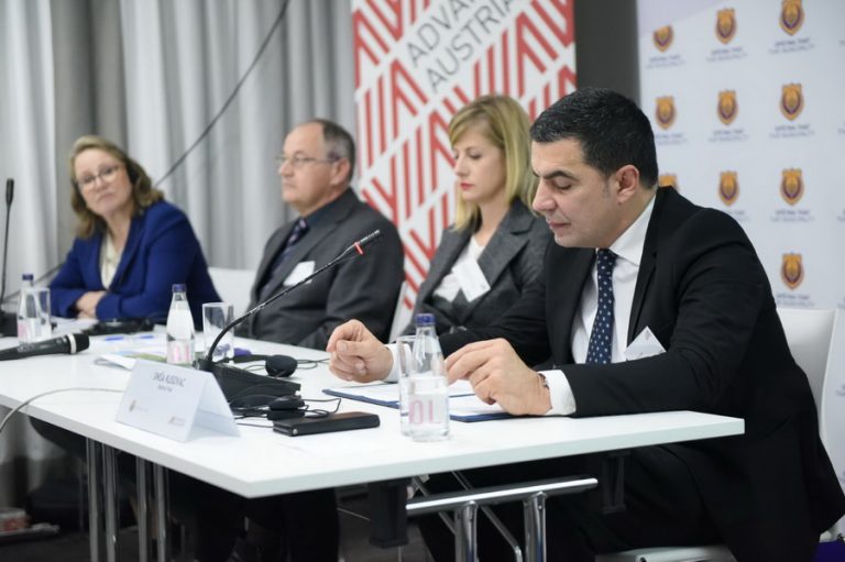 Opština Tivat će obezbijediti vodosnabdijevanje i kanalizacionu mrežu za sva ruralna područja  do 2024. godine