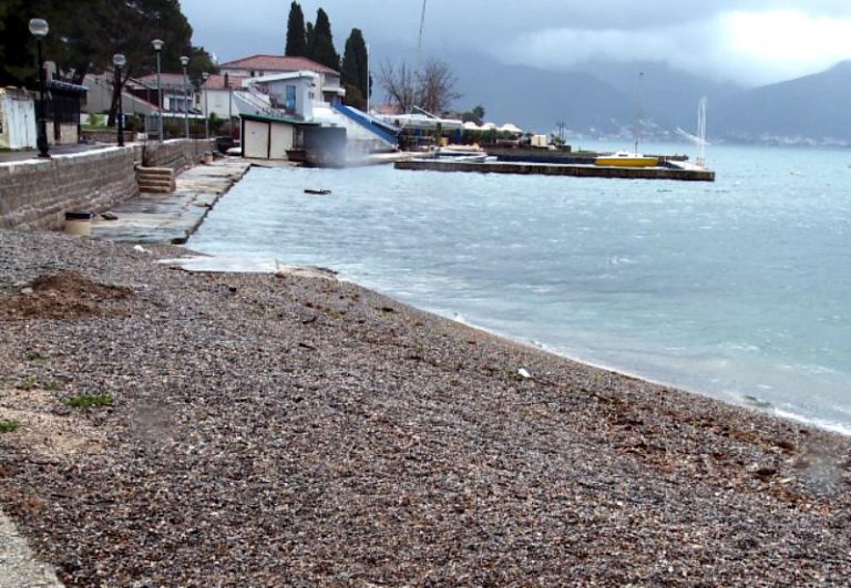 Baošići – mještani protiv gradnje ugostiteljskog objekta na plaži