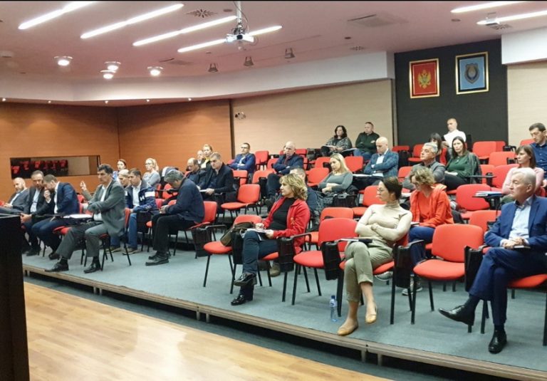 Tivat – ako zatreba karantin u Sportskoj dvorani Župa