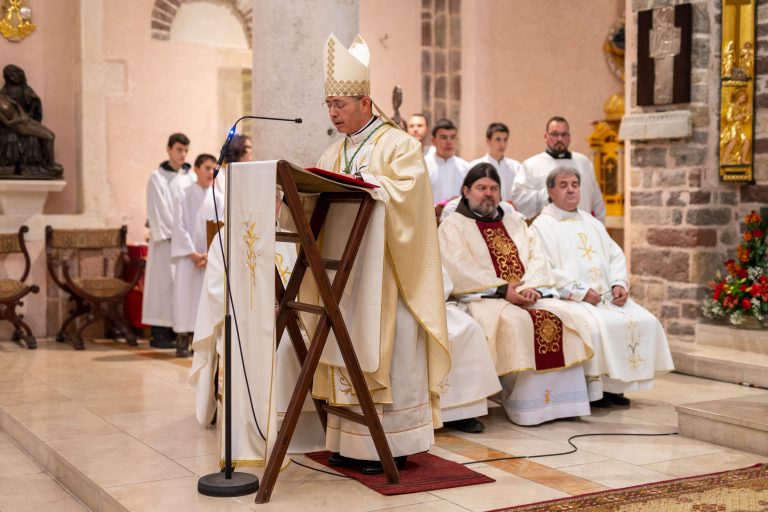 Gjonlleshaj – Mora se sjesti za sto, ulice ne rješavaju bitne stvari