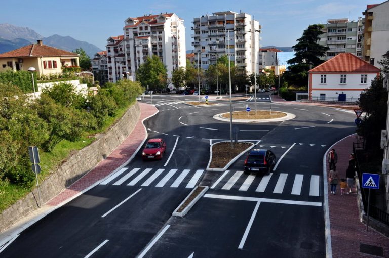 URA: Odgovoriti na pitanja u vezi tivatskog bulevara “nemogućih želja”