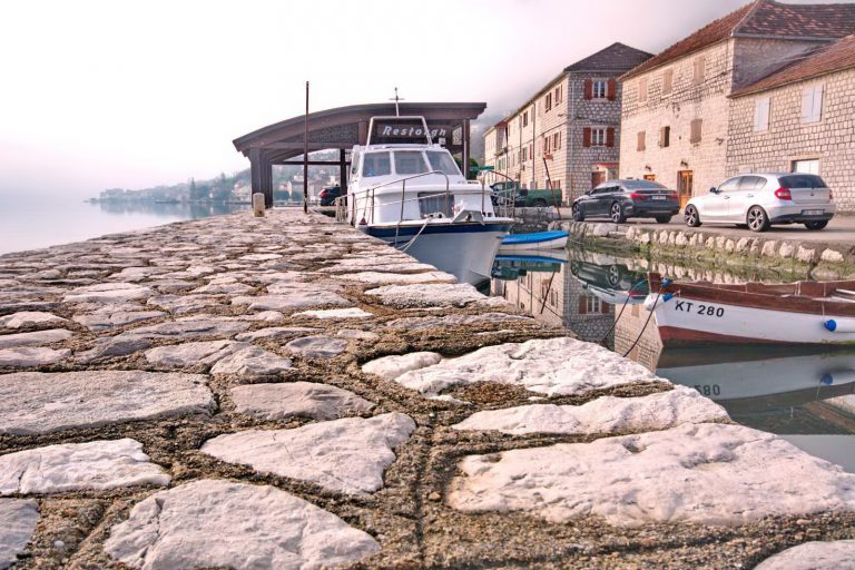 Brguljanove autentične “Priče sa Prčanja” svjedoče o duhu i atmosferi bokeljskog malog mista…