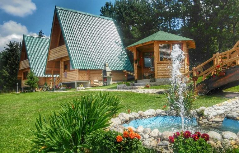 Srbija: Velika potražnja za vikendicama i kućama van gradova