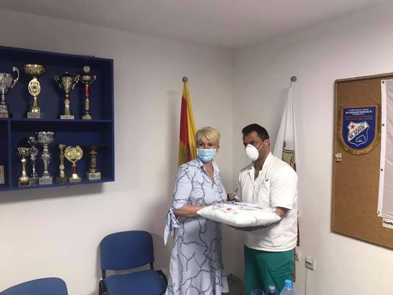Donacijom Fudbalskom klubu „Bokelj“ obilježena trogodišnjica Rotari Kluba Kotor