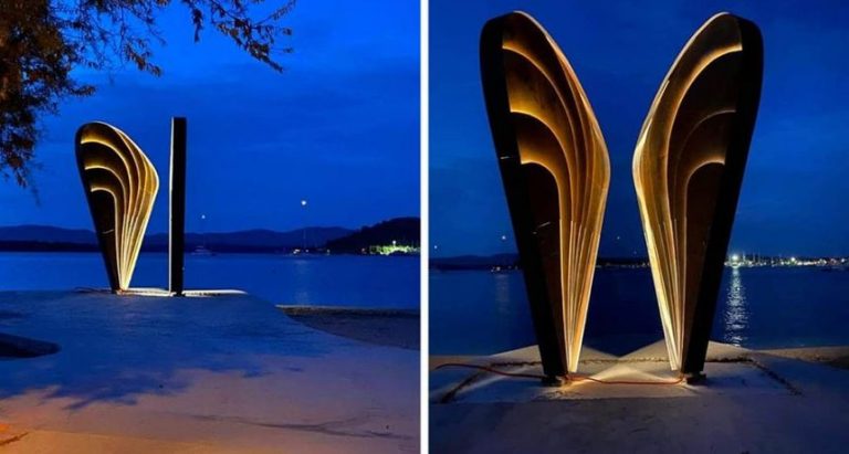 Murter dobio spomenik “Lostura”