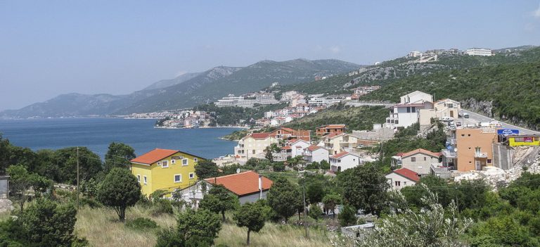 Turistički bum u Neumu: “Hrvatska nas je pogurala, neće biti mjesta za peškir postaviti”