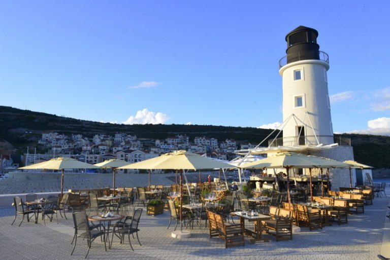 Svjetionik – novo obilježje Luštice Bay