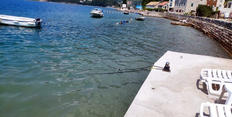 Tivat – Izgradnja cjevovoda duž Jadranske magistrale mještane suočila sa brojnim problemima…