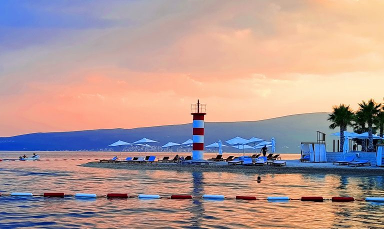 U Herceg Novom boravi tri hiljade turista