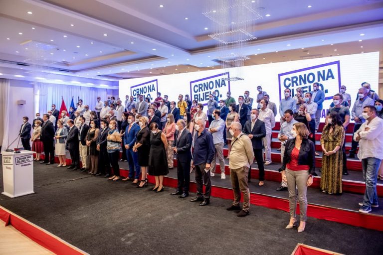 „Crno na bijelo“ podržalo Bokeški forum: Ljudi Boke su oduvijek znali da odaberu najbolje
