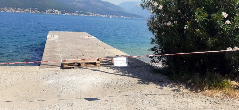 Pod pritiskom inspekcije otvorili put, ali zapečatili obalu…