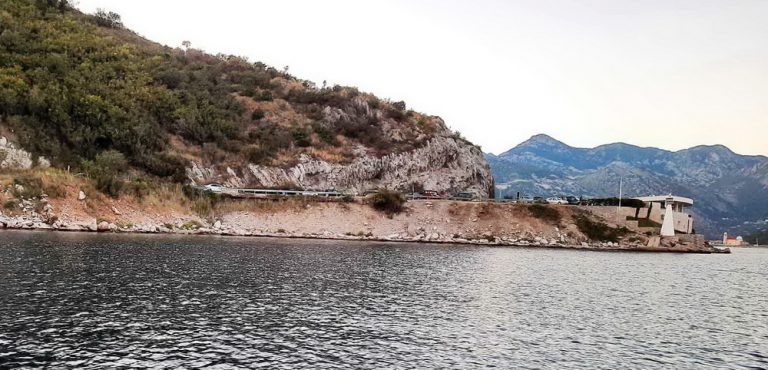 Saobraćajna nesreća u Kostanjici, stradao pješak
