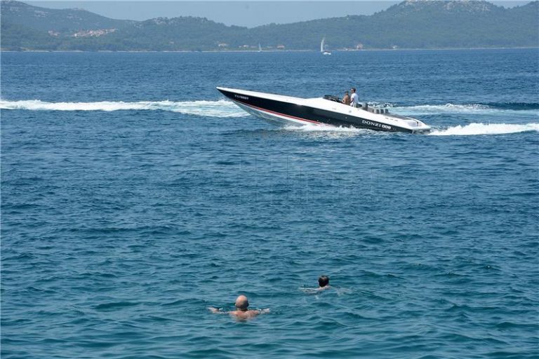 Nijemac kod Rovinja gliserom naletio i ubio 26-godišnjeg sunarodnjaka