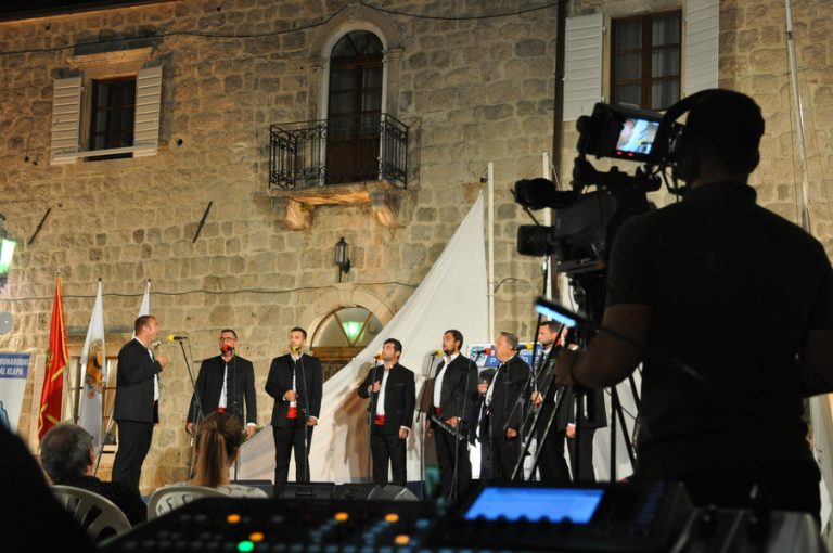 Međunarodni festival klapa Perast slavi prvih 20 godina – Rapsodija za ljubitelje klapskog pjevanja