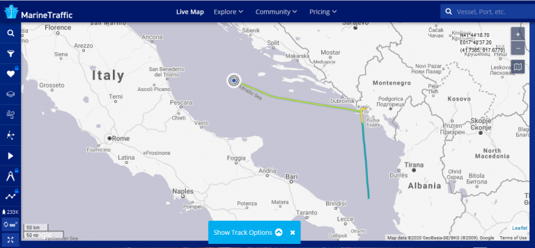 Drastično smanjena taksa za svjetlarinu za brodove koji čekaju na posao –  „Viking Sea“ svratio u Boku da…                