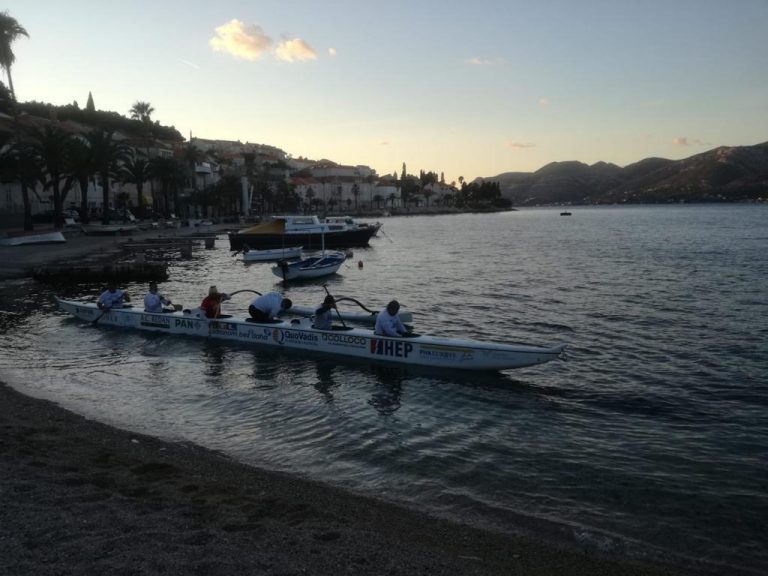 Jedini kontinentalci koji su osvojili maraton lađa odlučili su preveslati Jadran