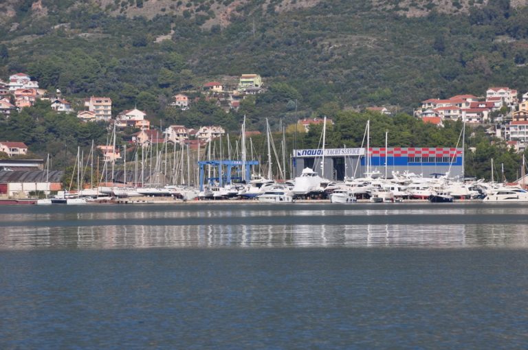 Tivatska firma “Navar” dobila dugoročnu koncesiju nad brodogradilišnom lukom u Bonićima