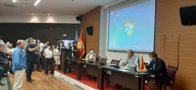 Planiranje obale Krtola po željama tajkuna obustavljaju nova tivatska i vlast u Crnoj Gori
