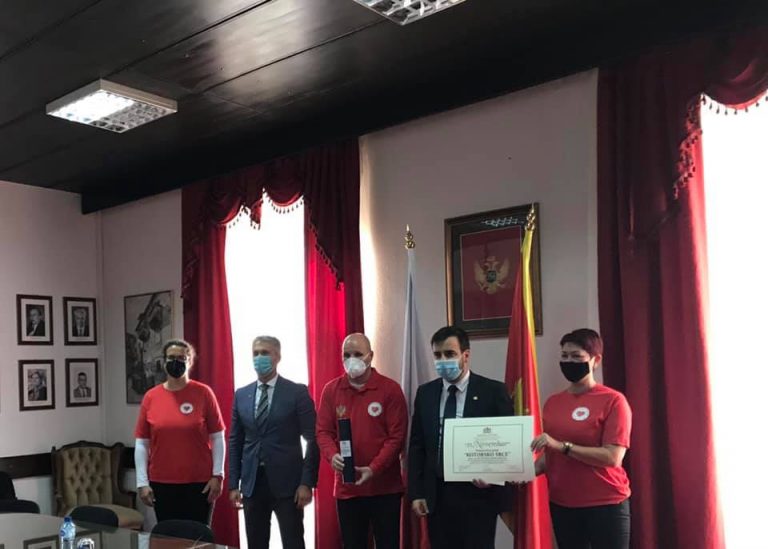 Dan opštine Kotor – položeni vijenci, uručena donacija, “Kotorsko srce” dobitnik nagrade 21. Novembar