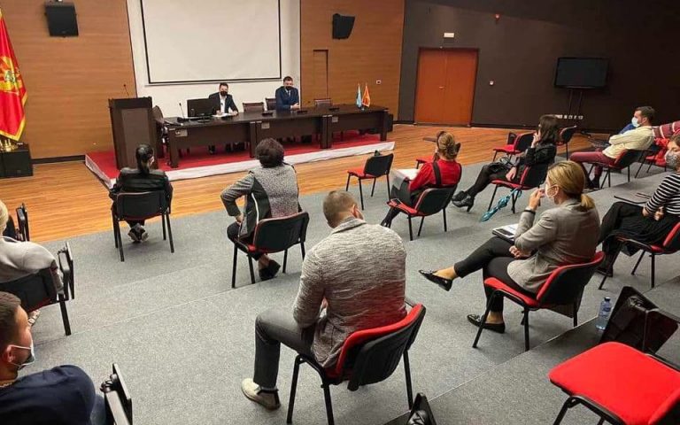 Ponovo aktivan call centar za pomoć građanima Tivta