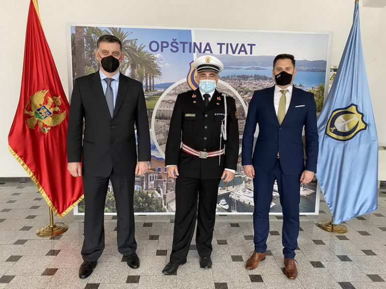 Gradski čelnici Tivta primili nagrađivanog sugrađanina- vojnika
